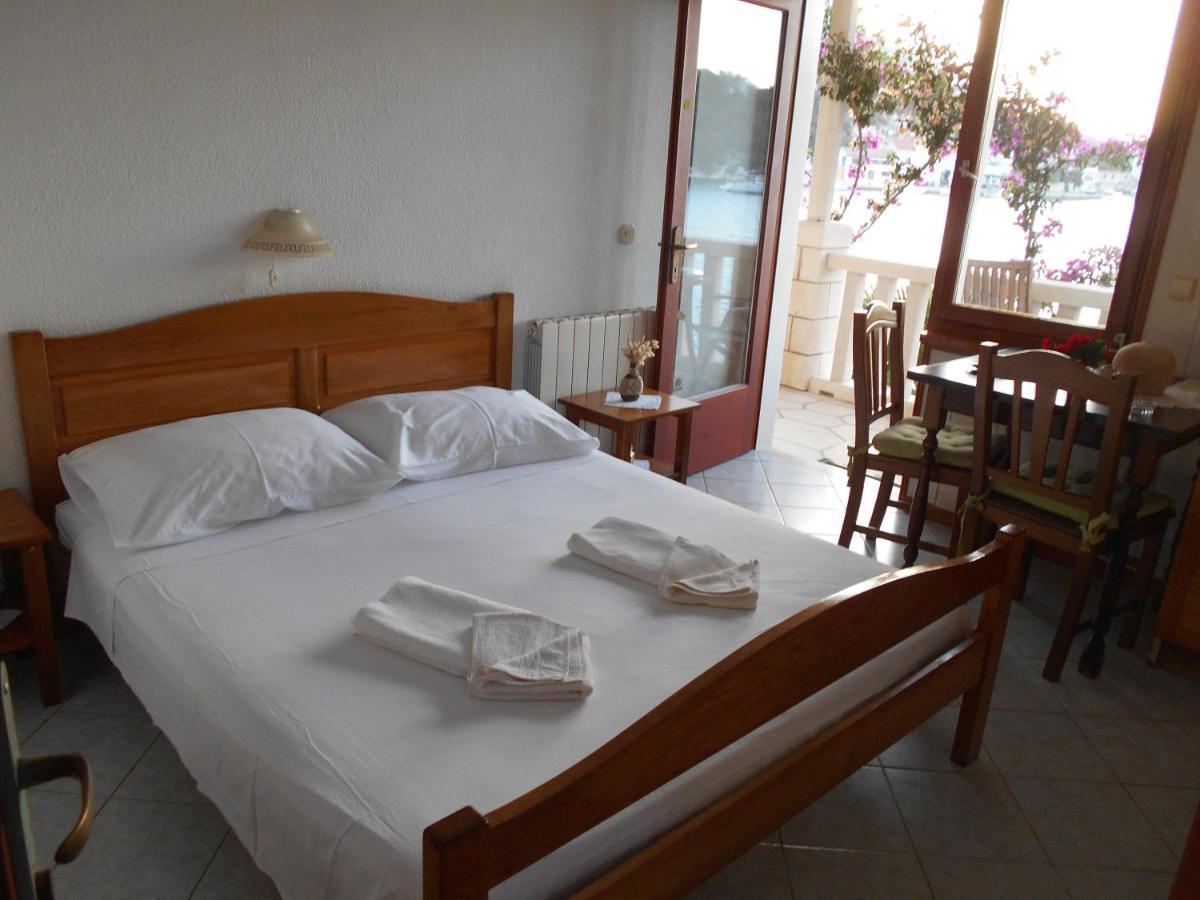 Villa Maria Lastovo Экстерьер фото